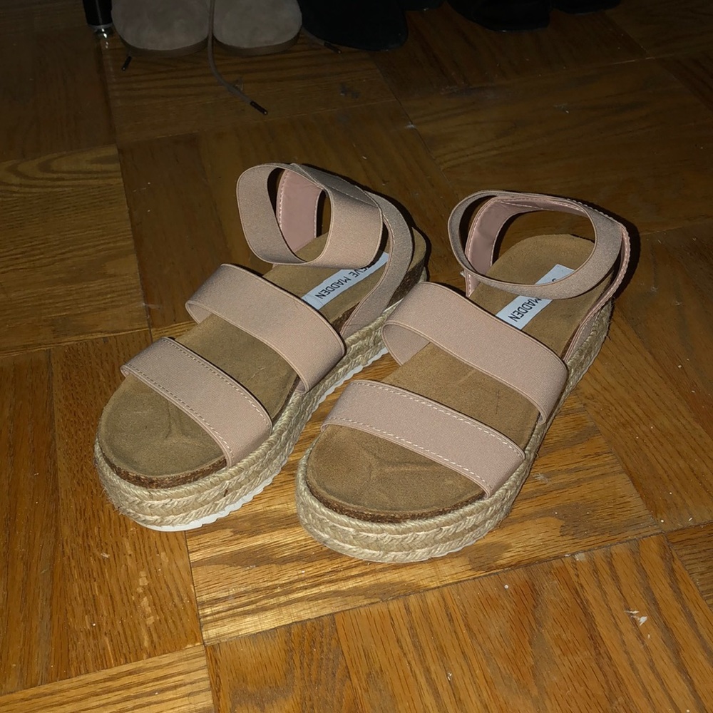 Steve Madden kimmie size 6